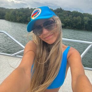 Meet your Posher, Texas